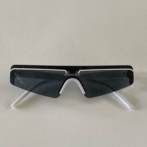 BALENCIAGA SUNGLASSES
